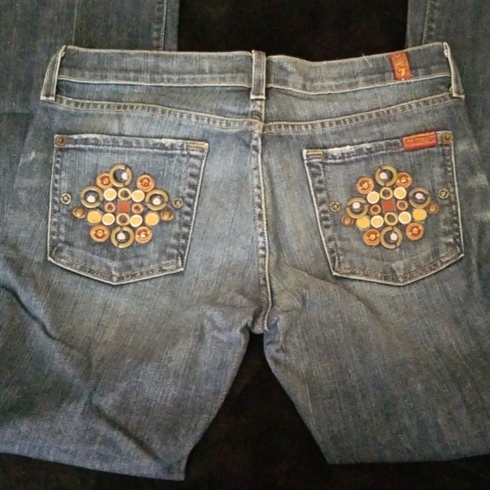 7 for all Mankind 29